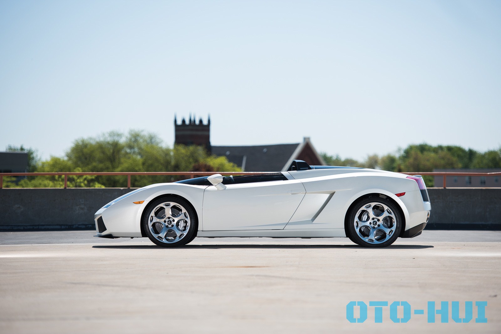Hàng hiếm Lamborghini Concept S qua tay chủ mới với giá chỉ  triệu USD