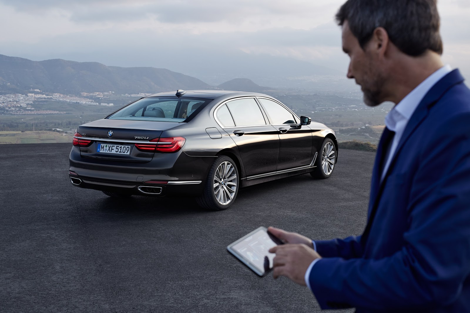 BMW: Smartphone có thể thay thế chìa khóa xe ô tô