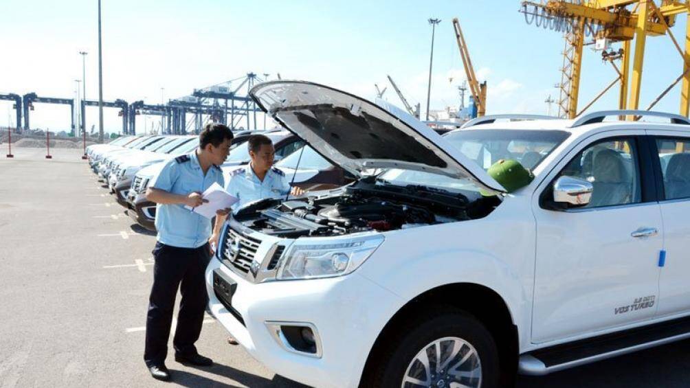 Hải quan truy tìm chủ nhân hàng chục xe Nissan bị "bỏ rơi" ở cảng Hải Phòng