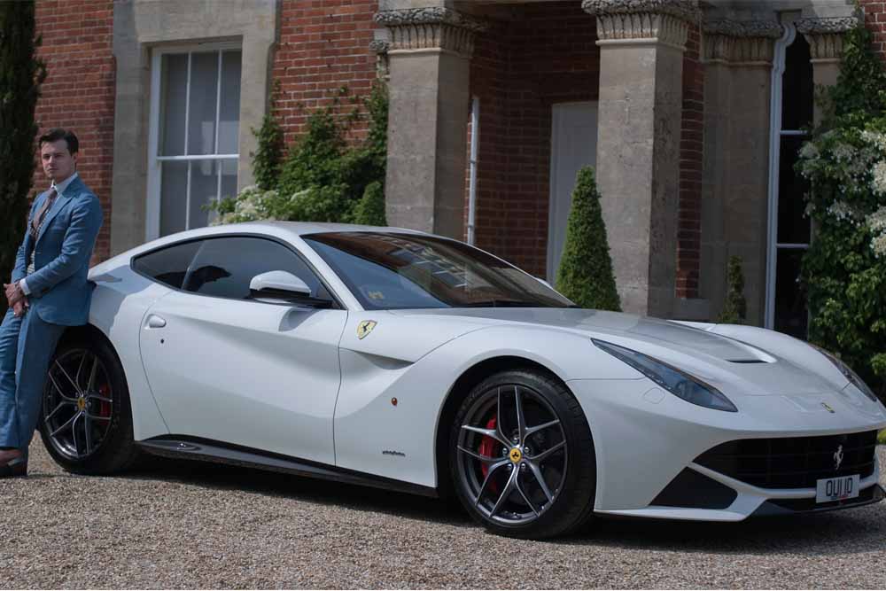 Saler hãng Ferrari bán xe như thế nào và kiếm được bao nhiêu tiền mỗi năm?