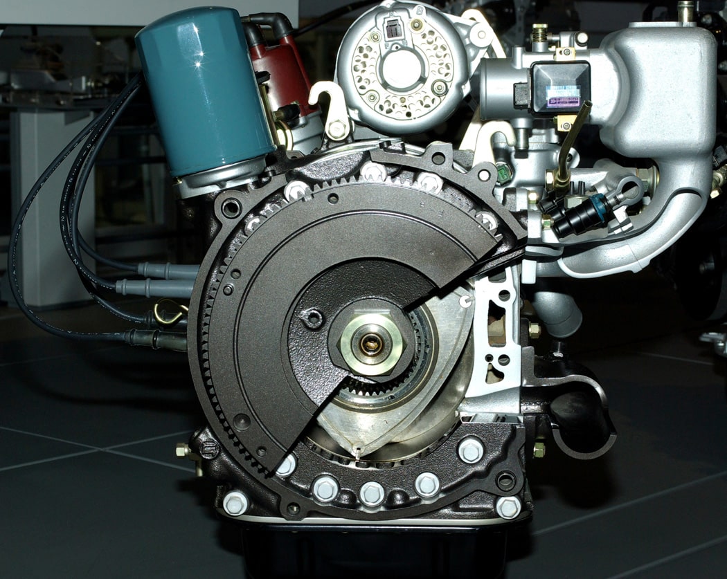 Động cơ Wankel của Toyota được sản xuất những năm 1970s