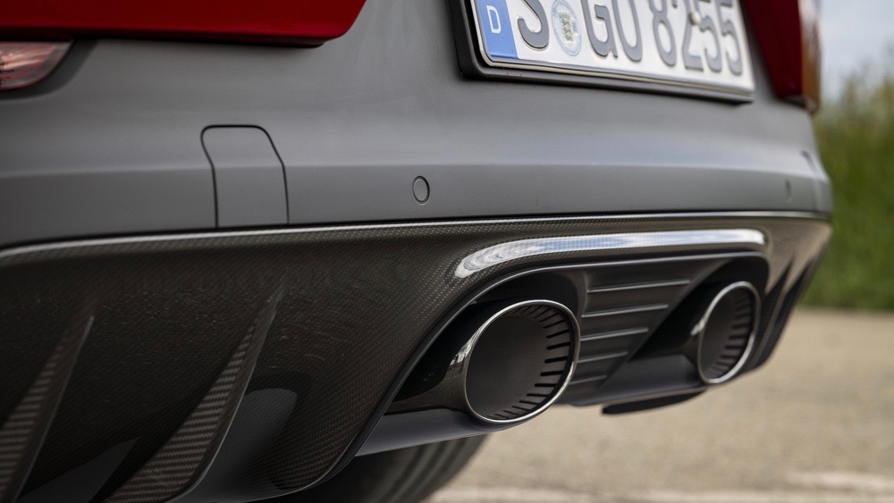 Âm thanh tiếng pô của Porsche Cayenne GTS Coupe được tạo ra như thế nào?