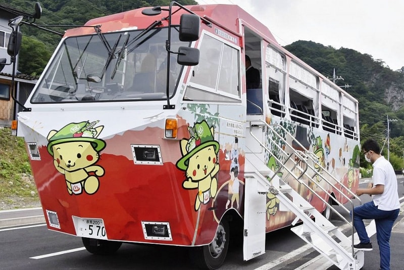 Nhật bản chạy thử nghiệm xe Bus lội nước tự lái đầu tiên trên thế giới
