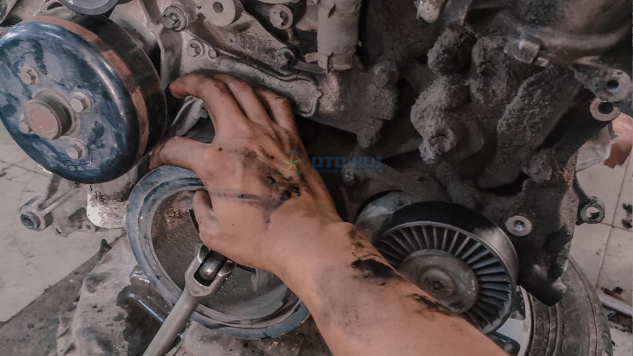 Chuyện nghề ô tô]: Để trở thành người thợ sửa chữa ô tô sao gian ...