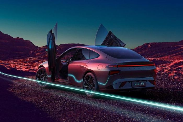 Hãng xe Trung Quốc Xpeng Motors thách thức Tesla với tính năng tự lái trên cao tốc