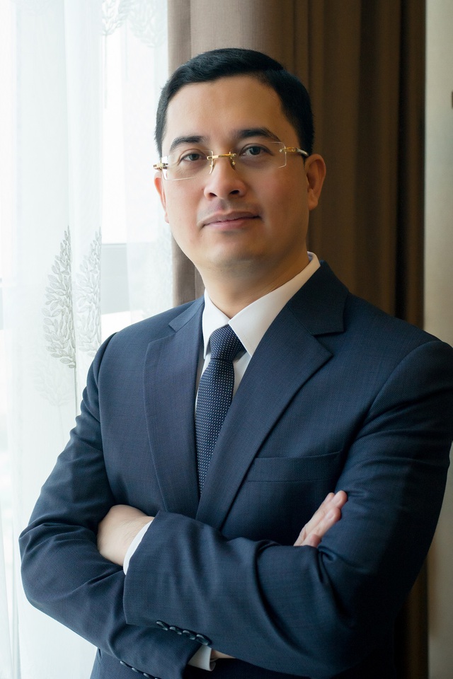 Hoàng Chí Trung - Quyền Phó Tổng giám đốc Kinh doanh VinFast