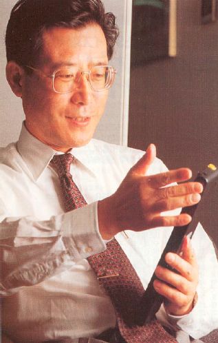 Kazunori Ozawa - “Cha đẻ của pin lithium” 