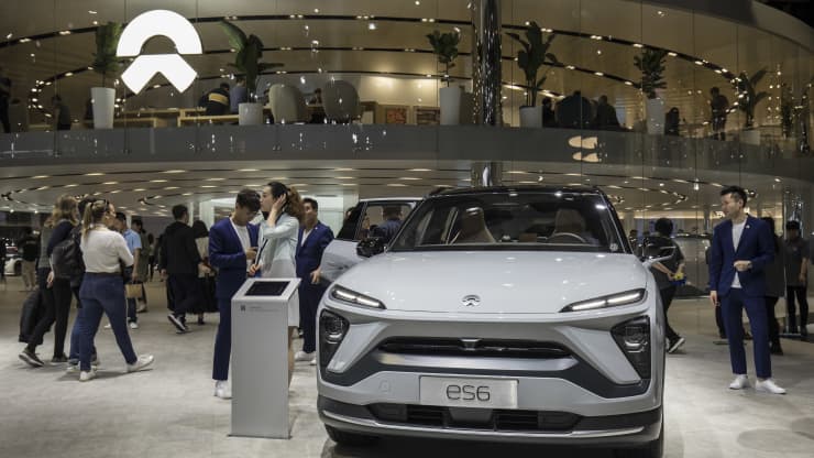 Mẫu SUV chạy điện ES6 của hãng NIO Inc. được trưng bày tại Triển lãm Ô tô Thượng Hải 2019, ở Thượng Hải, Trung Quốc, năm 2019. Ảnh: CNBC