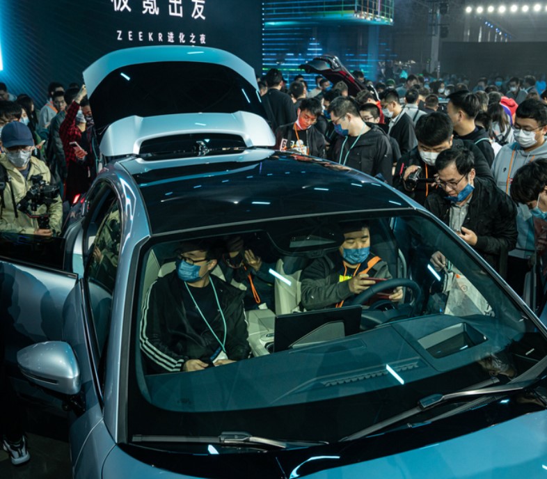 Việc chuyển đổi sử dụng ô tô điện của Hoa Kỳ cũng là cơ hội để các nhà sản xuất ô tô Trung Quốc tiến ra ngoài thị trường nội địa của họ. (Ảnh: The New York Times)