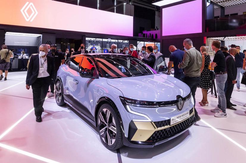 Renault Megane E-Tech Electric mới được giới thiệu gần đây tại Munich. Ảnh: Autocar