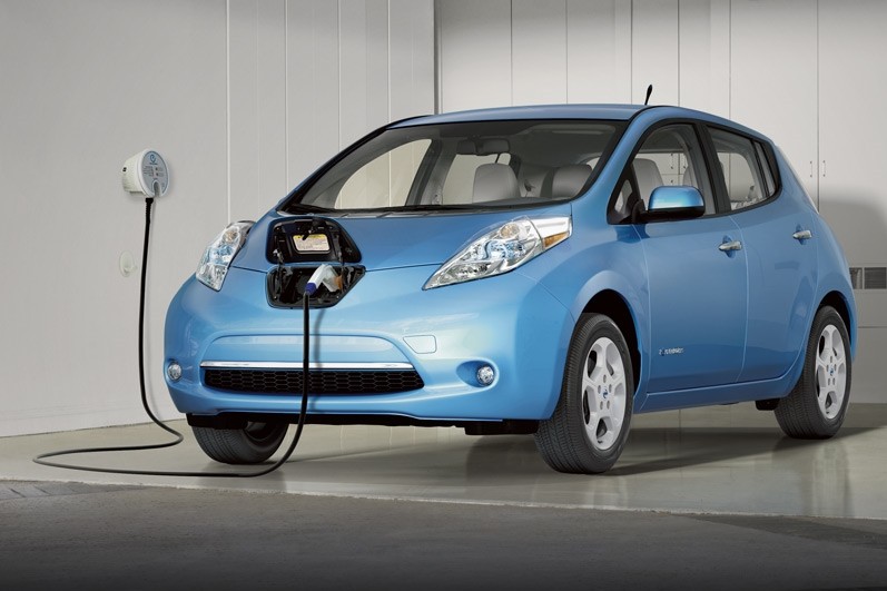 Ô tô điện Nissan Leaf