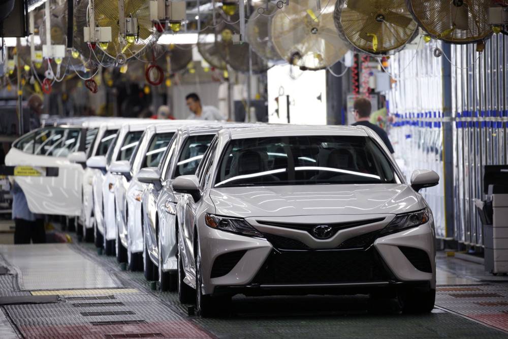 Trung Quốc cho phép nhà đầu tư nước ngoài sở hữu 100% doanh nghiệp sản xuất xe du lịch