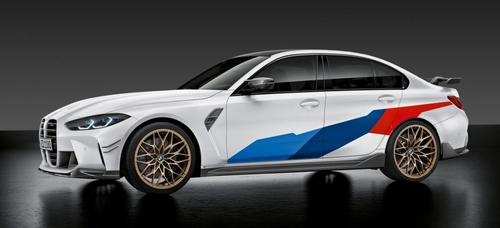 BMW là một hãng xe rất thích vật liệu carbon.