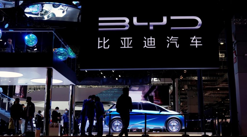 Vượt mặt Volkswagen, BYD trở thành công ty ô tô có giá trị lớn thứ 2 thế giới.