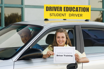 Học lái xe với giáo viên 