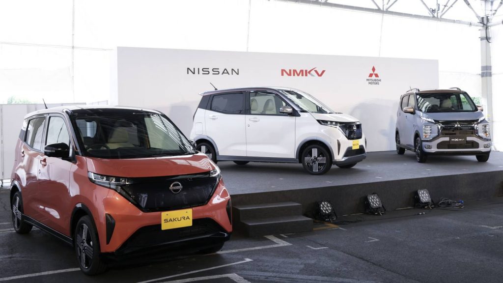 Hai dòng xe điện cỡ nhỏ của Nissan và Mitsubishi dùng chung nền tảng công nghệ - khung gầm.