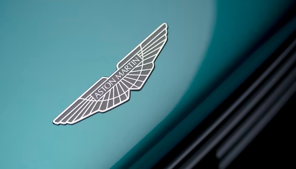 Được cứu trợ hàng tỷ đô, Aston Martin đổi vận đổi luôn cả logo