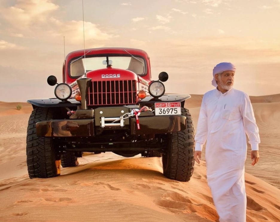 Sheikh Hamad cũng sở hữu chiếc xe bán tải lớn nhất thế giới. Ảnh: Instagram Sheikh Hamad